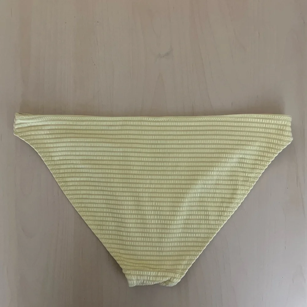 H&M BIKINI SET | | LEMON YELLOW COLOR - Picture 5 of 8
